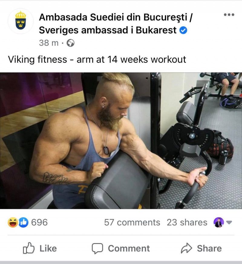 FOTO - Mușchii lui Klaus Iohannis, viral în social media. Fizicul președintelui, reclamă pentru vaccinul anti-Covid, dar și pentru fitness
